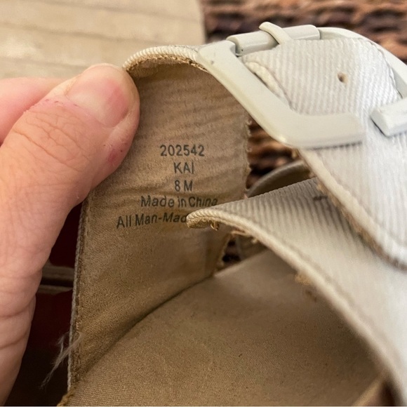 Women’s Bjorndal Trulie cream colored double strap boho sandals, Size 8 - Picture 5 of 5